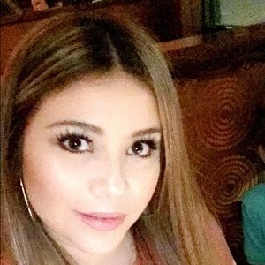 Meet your Posher, Karla